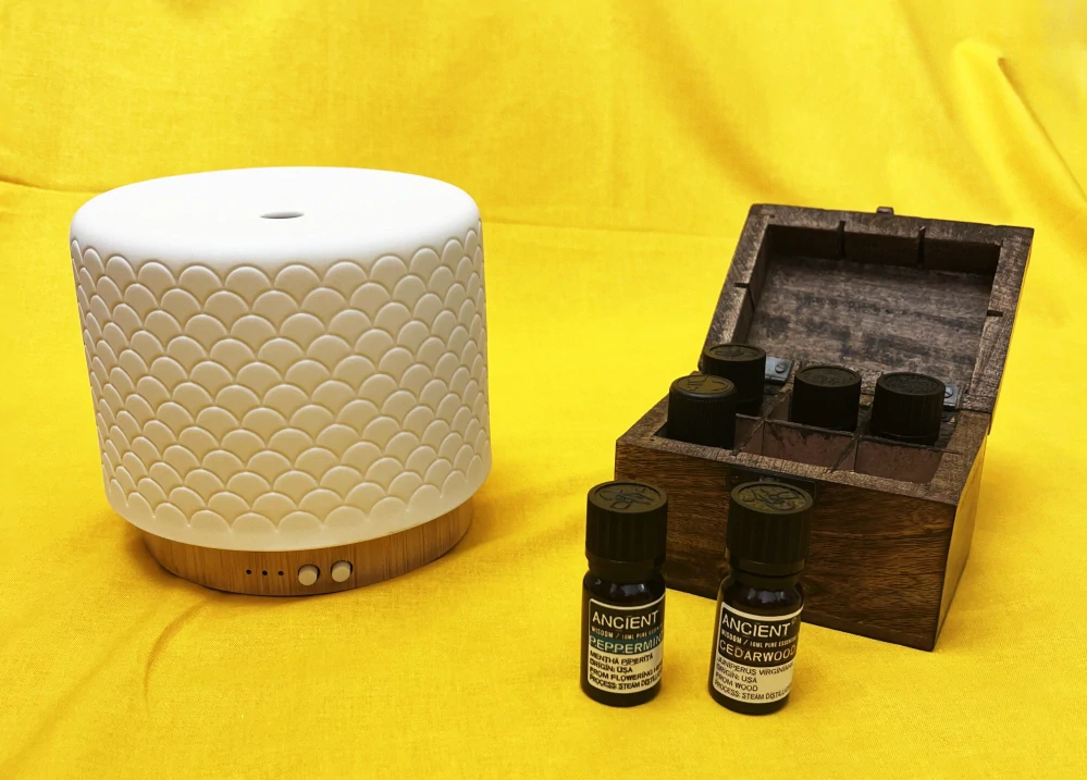 Dárkové balení: Aroma difuzér Moya 280ml + oleje | Bambusové dřevo a Keramika