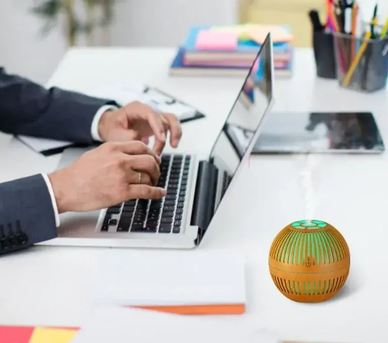 Aroma Difuzér Saturn Světlé dřevo | LED, USB, 160ml 